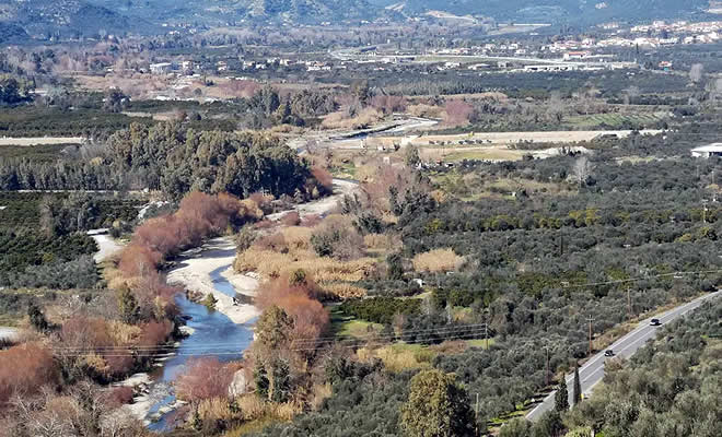 Σύσκεψη στην Περιφέρεια Λακωνίας για την ανάδειξη του Ευρώτα