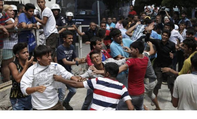 Spiegel: «Η συμφωνία Τουρκίας - ΕΕ για το προσφυγικό πεθαίνει - Έρχεται το χάος στα νησιά και στα βόρεια ελληνικά σύνορα»