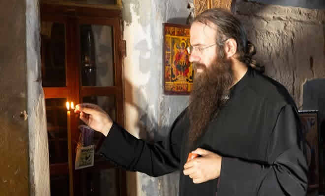 «Προσευχή που γεννιέται από την Αγάπη» από τον Επίσκοπο Νοτίου Μαδαγασκάρης κ. Πρόδρομο