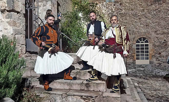 «Ηλίας Περγαντής: Το Όραμα που Γίνεται Πράξη και Ξεχωρίζει» από το Βασίλη Λαδά