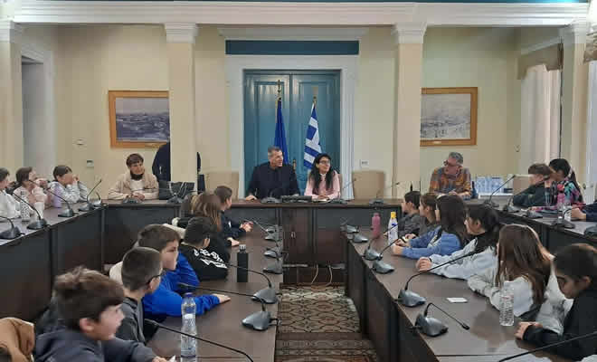 Μάθημα Δημοκρατίας και ενεργού συμμετοχής για τους μαθητές του 2ου Δημοτικού Σχολείου Σπάρτης