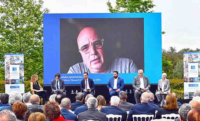 Η ενημερωτική εκδήλωση στο Πάρκο Γουδέ, από εκπροσώπους του Ιδρύματος Σταύρος Νιάρχος για το νέο Νοσοκομείο Σπάρτης 