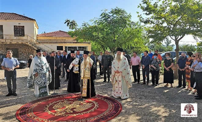 Αρχιερατική Θεία Λειτουργία, Επιμνημόσυνες Δεήσεις και Απόδοση Τιμών στον ήρωα Πρινοκοκκά στο Καστρί