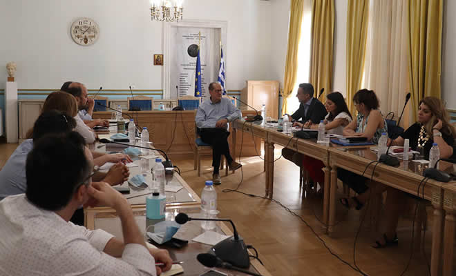 Περιφέρεια Πελοποννήσου: Σύσκεψη για το θέμα της διαχείρισης των απορριμμάτων
