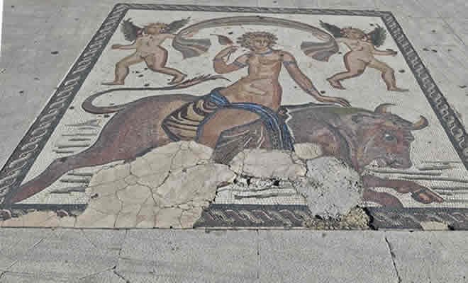 «Με το θάρρος της γνώμης…» από το Βασίλη Λαδά