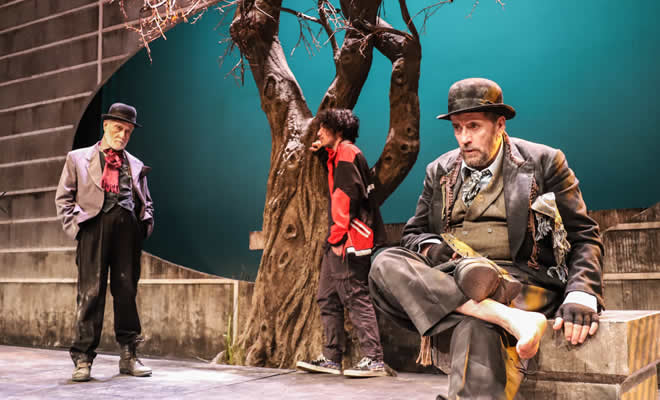 Σαϊνοπούλειο Αμφιθέατρο: «Περιμένοντας τον Γκοντό», του Σάμιουελ Μπέκετ