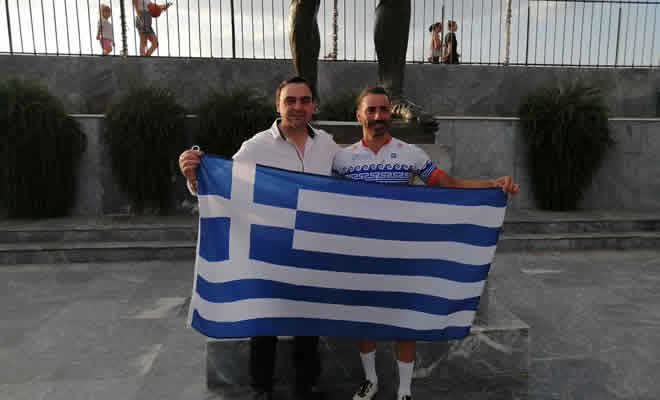 Ο Αντιπεριφερειάρχης Λακωνίας Θεόδωρος Βερούτης στην υποδοχή του Ιταλού αθλητή Αντριάνο Τέγκας στη Σπάρτη