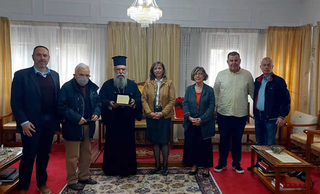 Το Ινστιτούτο Σπάρτης Τίμησε τον Μητροπολίτη κ. Ευστάθιο για την Συμβολή του στην Εδραίωση του Παν. Πελοποννήσου στην Σπάρτη 