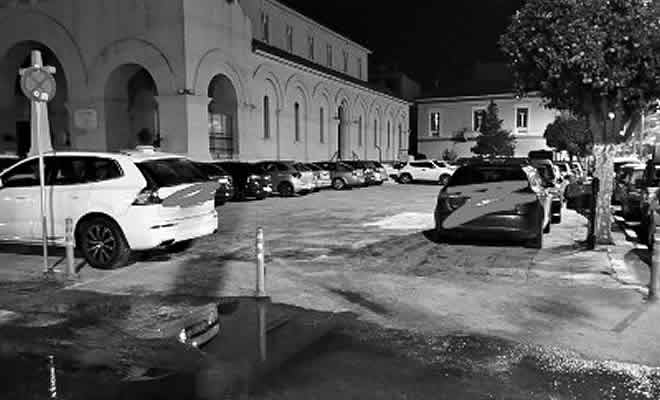 «Πάρκινγκ Ι.Ν. Αγίου Νίκωνος Σπάρτης» από τον Βαγγέλη Μητράκο