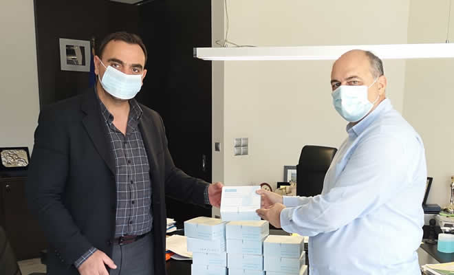 Παράδοση 300 rapid tests από την Περιφέρεια Πελοποννήσου στην ΕΠΣ Λακωνίας