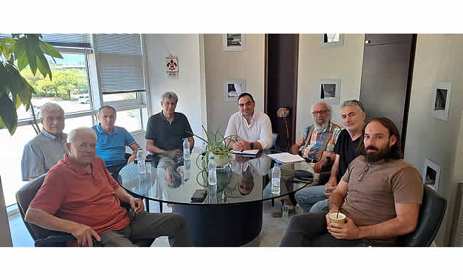 Εθιμοτυπική επίσκεψη στον Θόδωρο Βερούτη του Δ.Σ. του Συλλόγου «Τοπική Ένωση Διατελεσάντων Δημάρχων, Κοινοταρχών,... του Δήμου Σπάρτης»