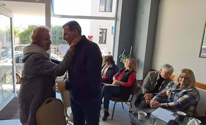 Με Κάλαντα και Χριστουγεννιάτικα τραγούδια γιόρτασαν τα μέλη του ΚΑΠΗ Σπάρτης