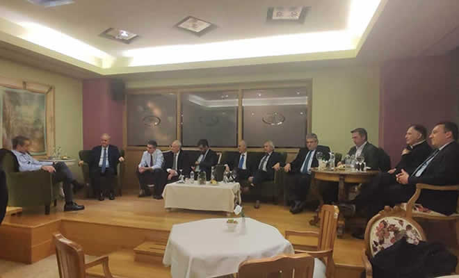 Ο Ν. Κρητικός Εκπρόσωπος του Ν. Λακωνίας στην Κλειστή Συνάντηση Πρωθυπουργού με Βουλευτές Πελοποννήσου στην Τρίπολη